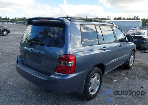 2004 Toyota Highlander Limited V6 z USA, uszkodzony, nr VIN JTEDP21A940021222